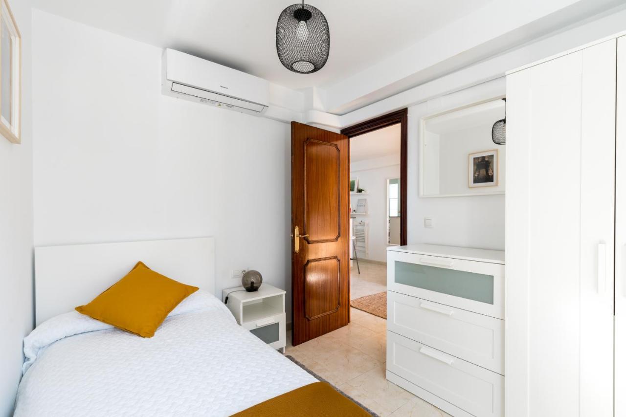 La Francesa Triana Appartement Sevilla Buitenkant foto