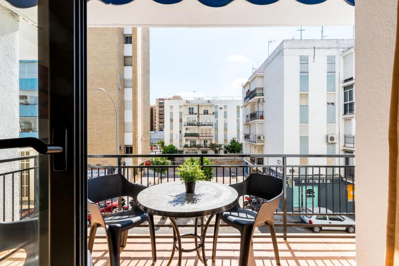 La Francesa Triana Appartement Sevilla Buitenkant foto
