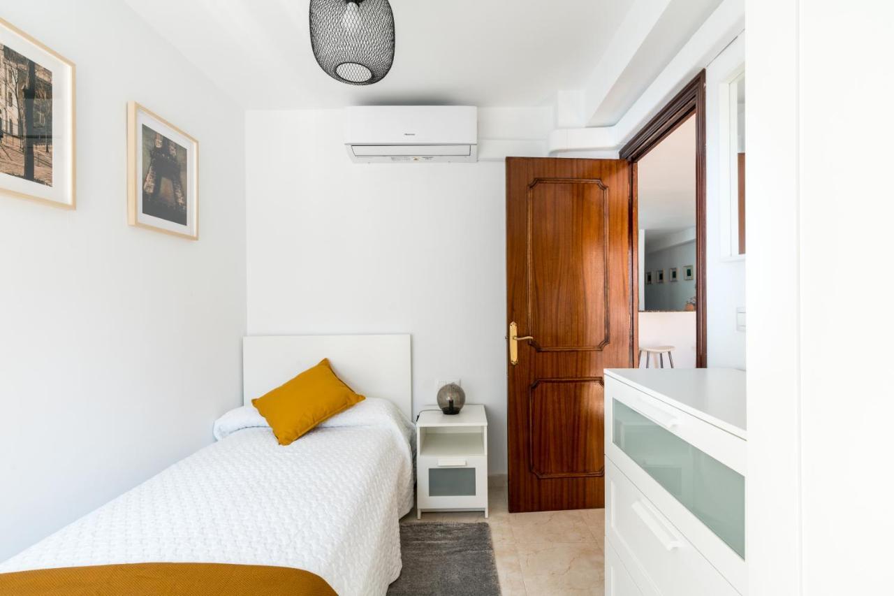 La Francesa Triana Appartement Sevilla Buitenkant foto