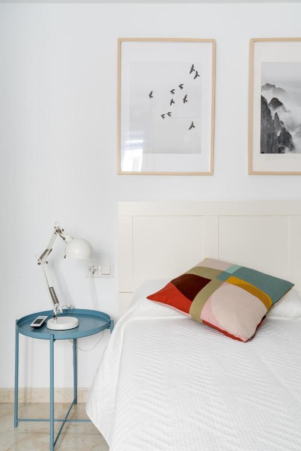 La Francesa Triana Appartement Sevilla Buitenkant foto